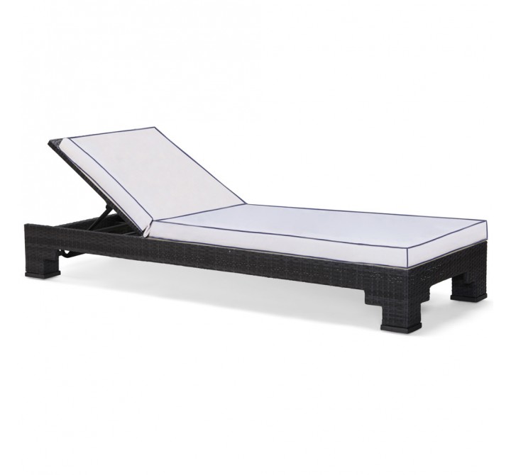 Woodard Lorenzo by Alexa Hampton Chaise Lounge - Angled and Zoomed