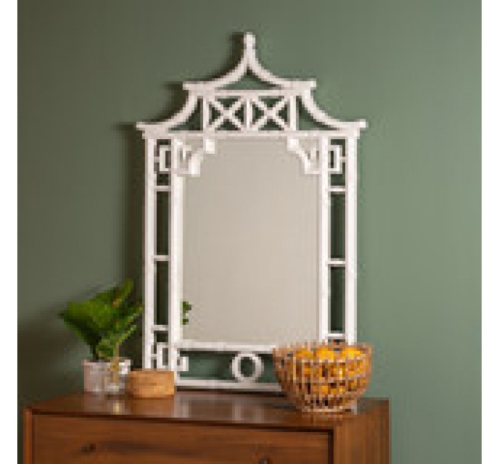 Shing Glossy White Wall Mirror - Lifestyle