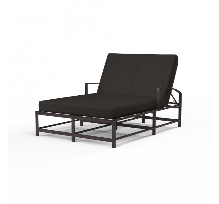 La Jolla Double Chaise in Spectrum Carbon w/ Self Welt - Front Side Angle