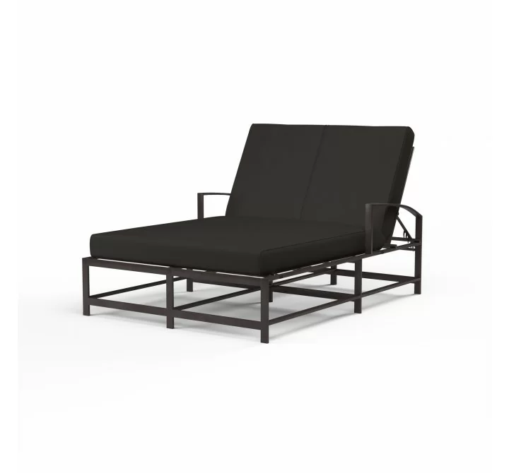 La Jolla Double Chaise in Spectrum Carbon w/ Self Welt - Front Side Angle