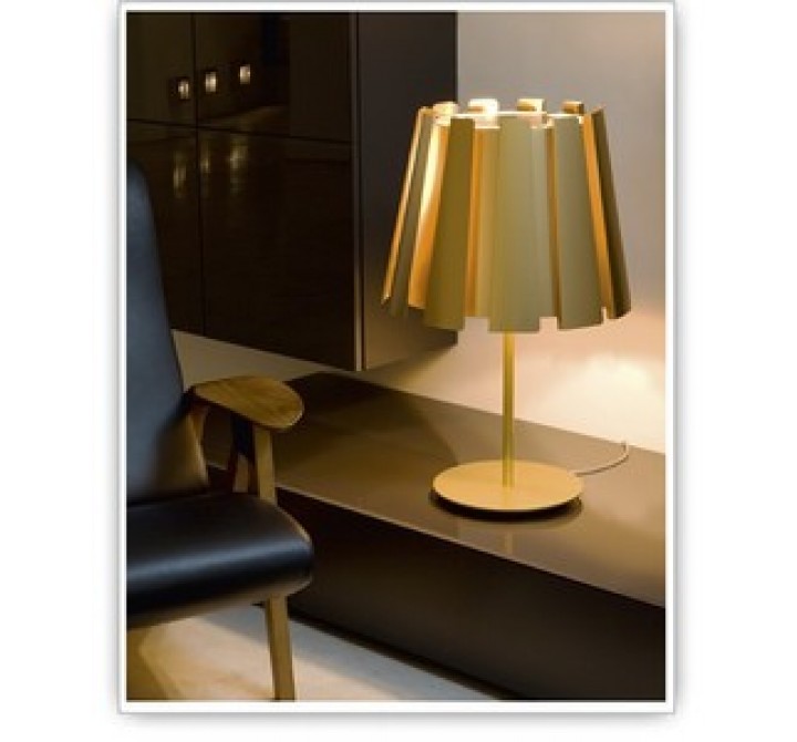 Tango Lighting Carpyen Twist Table Lamp