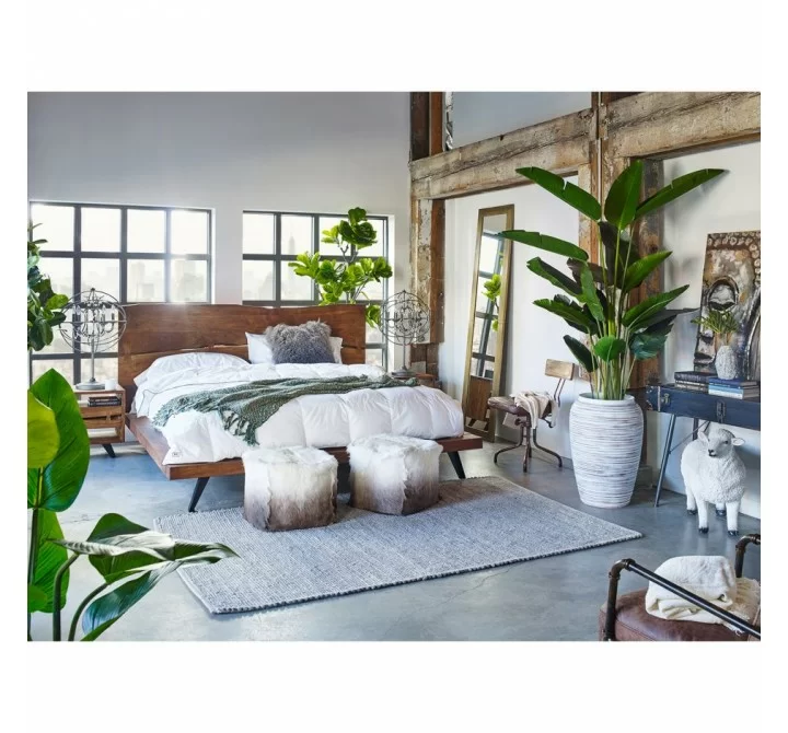 Moe's Home Collection Madagascar King Bed