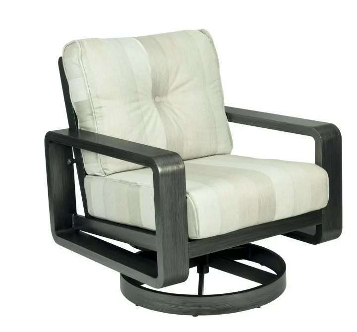 Woodard Vale Swivel Lounge Chair