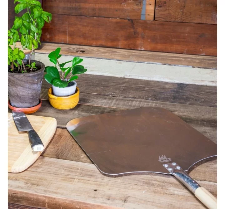 WPPO Ovens Traditional Aluminum Pizza Peel Wood Handle 14" x 28" - Lifestyle