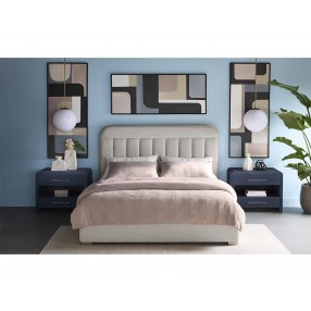 Sunpan Davina Bed in Ernst Silverstone - King - Lifestyle