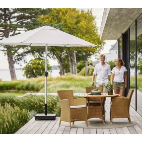 Cane-Line Hampsted Chair Outdoor View