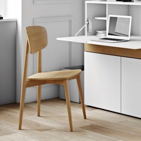 TemaHome Sally Chair in Solid Oak - Lifestyle