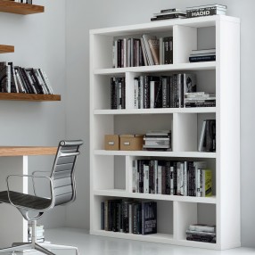 TemaHome Dublin High in Pure White - Angled Lifestyle
