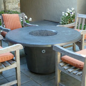 American Fyre Designs Cosmopolitan Round Firetable