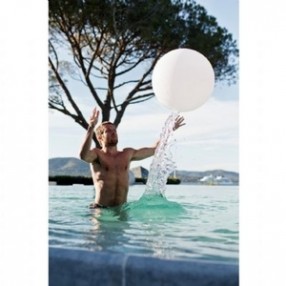 Infinita Lighting Globe LED Element with 19.7 Inch Diameter PE Ball