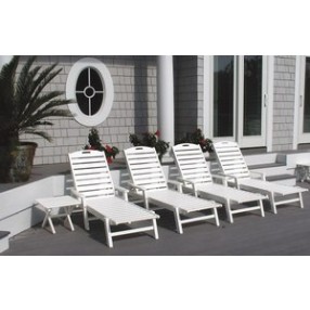 POLYWOOD¨ Nautical Wheeled Chaise with Arms - Stackable
