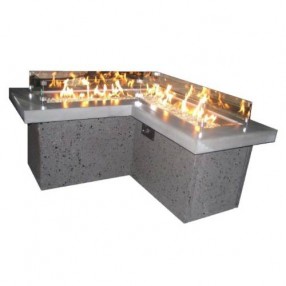 Outdoor Greatroom Company The Pointe L-Shaped Crystal Fire Pit Table - Lit