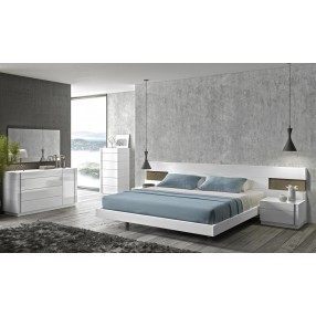 J&M Furniture Amora King Size Bed