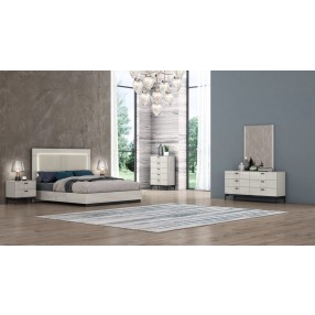 J&M Furniture Bella Bedroom Collection