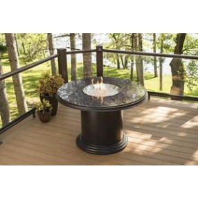 Outdoor Greatroom Company Grand Colonial Dining Fire Pit Table - Lifestyle