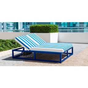 Source Outdoor Furniture Iconic Aluminum Daybed