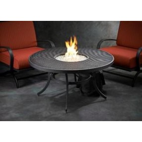 Outdoor Greatroom Company Nightfire-42- Round Mesh Fire Pit Table - Lifestyle