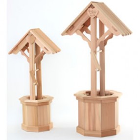 All Things Cedar Small Outdoor Wishing Well