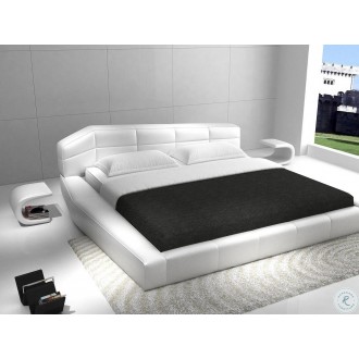 J&M Furniture Dream White King Platform Bed 