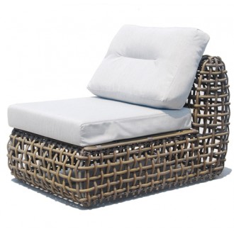 Skyline Design Dynasty Kubu Center with Sunbrella Cushion