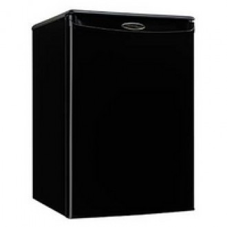 Outdoor Greatroom Company Darby Silhouette Refrigerator - Angle