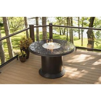 Outdoor Greatroom Company Grand Colonial Dining Fire Pit Table - Lifestyle