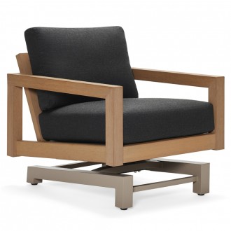 Woodard Sierra Spring Chair in Natural - Angled