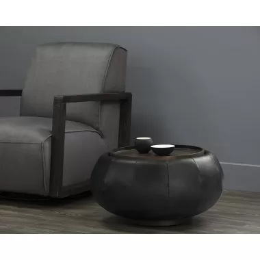 Zenzi End Table - Bravo Black - Lifestyle
