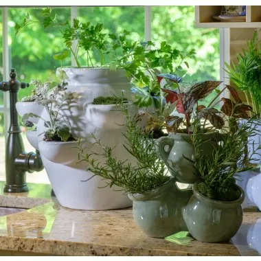 Alfresco Home Six Pocket Ceramic Strawberry Jar - Lace - Lifestyle