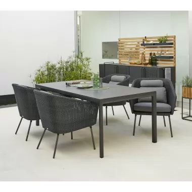 Cane-Line Drop Dining Table Hotel View