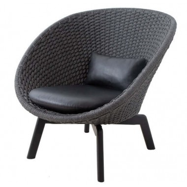Cane-Line Peacock Lounge Chair Black Leather