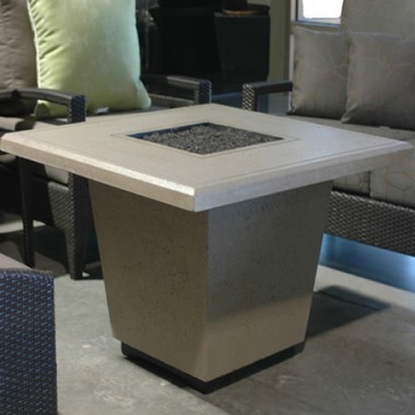American Fyre Designs Cosmopolitan Square Reclaimed Wood Firetable