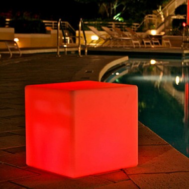 Infinita LED Cube 17 Inch with LED Element and PE Shape