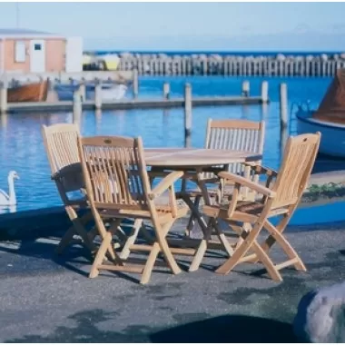 Royal Teak Medium Sailor Folding - 30" Round