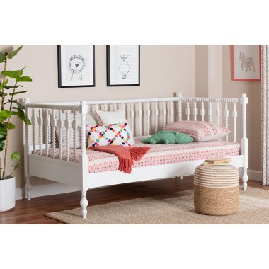 Callison Spindle Daybed in White - lifestyle