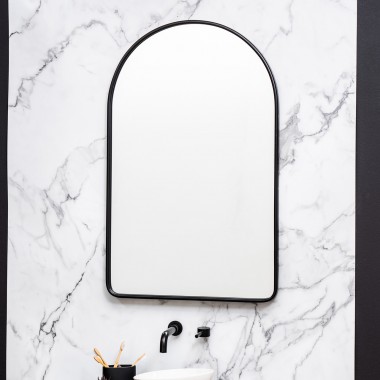 Colca Silver Wall Mirror - Lifestyle