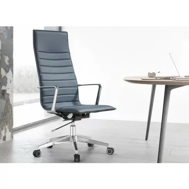 Woodstock Marketing Joe High Back Chair - Lifestyle