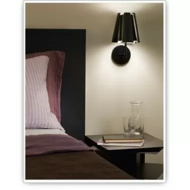 Tango Lighting Carpyen Little Twist Wall Lamp