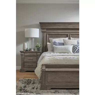 Madison Ridge Brown Queen Panel Bed-Lifestyle 2