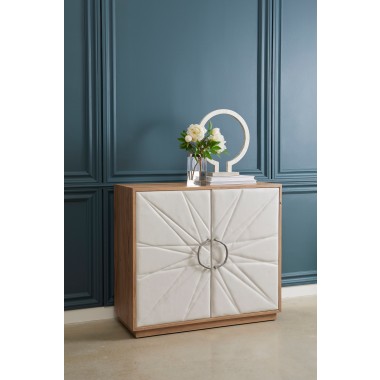 Pulaski Furniture Two Door Leather Chest