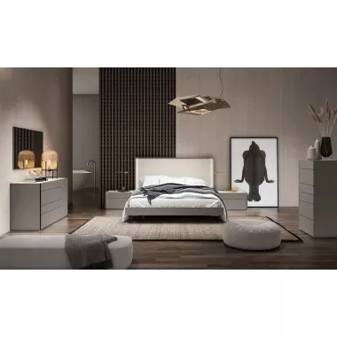 J&M Furniture Sintra Grey And White King Platform Bed 