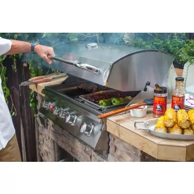 Bull BBQ Master Q Outdoor Kitchen & Stainless Steel Grill - Lifestyle 1