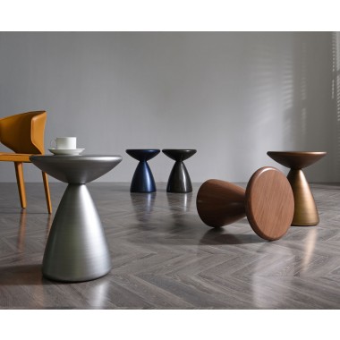 Whiteline Modern Living Ayla Side Table In Navy Blue Metal Structure - Lifestyle