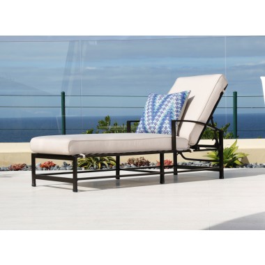 La Jolla Chaise in Canvas Flax w/ Self Welt - Lifestyle