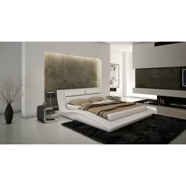 J&M Furniture Wave Queen Size Bed