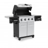 Broil King Regal S 420 Pro - NG/LP - Angled and OPen